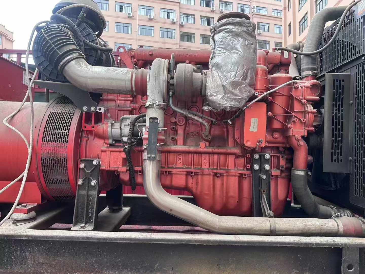 高青如何选择适合 600kW 柴油发电机组的过载保护器？