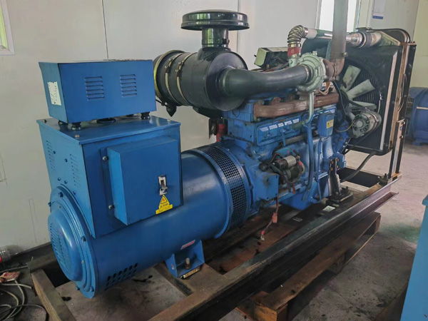 高青100kW柴油发电机组使用多级机油有哪些优缺点？